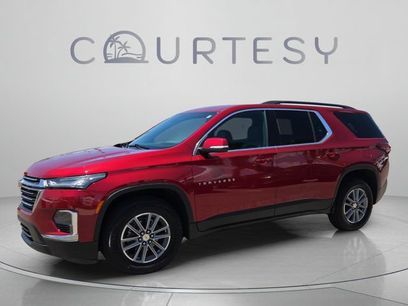 Used 2023 Chevrolet Traverse LT