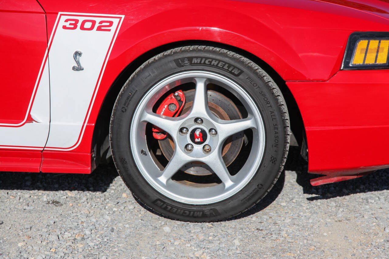 Used 1999 Ford Mustang Cobra RWD image 22
