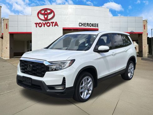 Used 2025 Honda Passport EX-L image 1