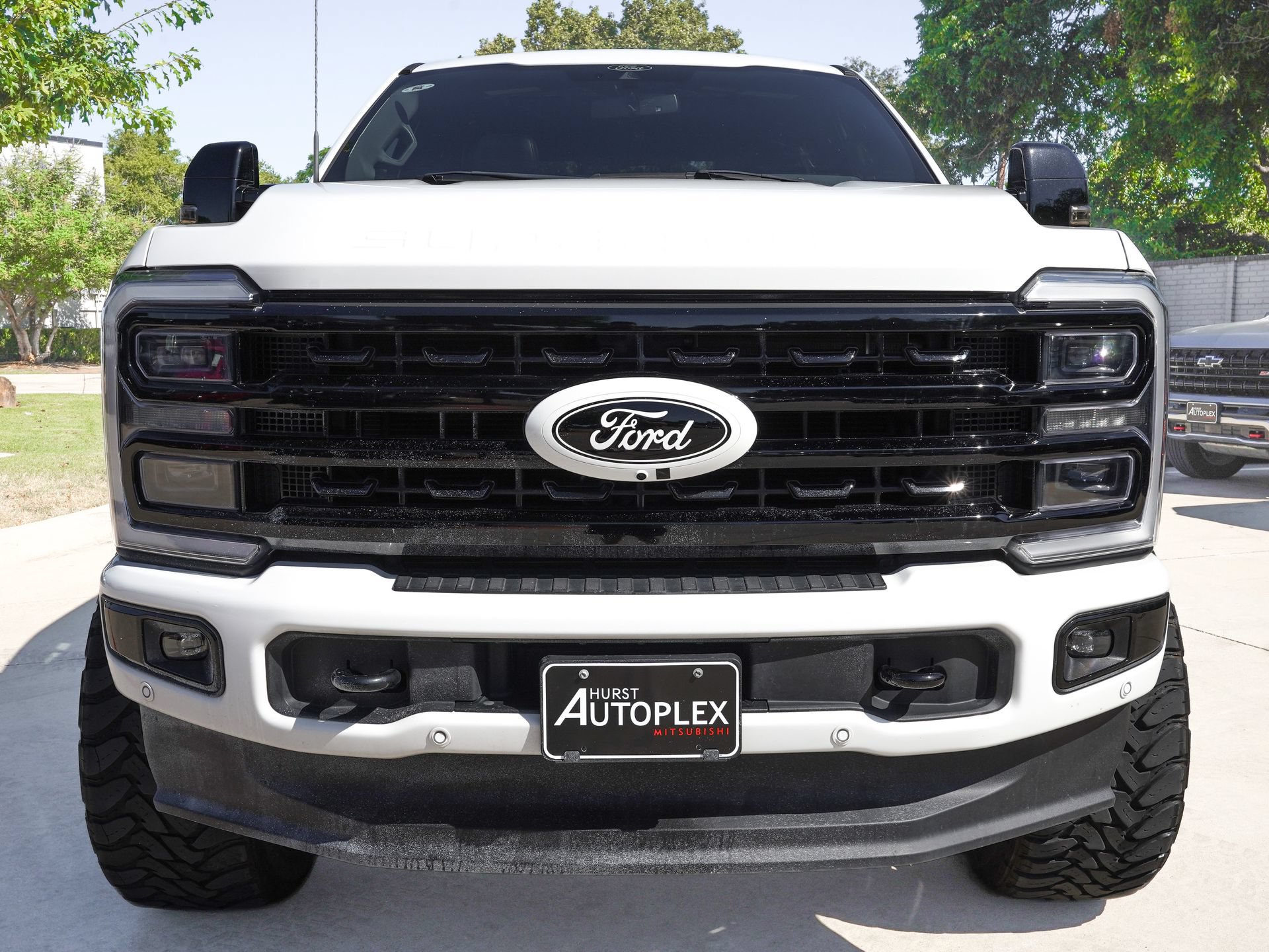 Used 2024 Ford F250 Platinum AWD/4WD image 2