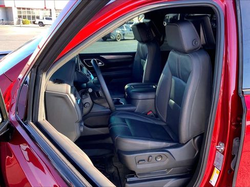 Used 2024 Chevrolet Tahoe RST w/ Luxury Package image 8