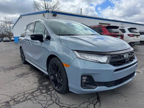 Certified 2025 Honda Odyssey Sport-L image 8