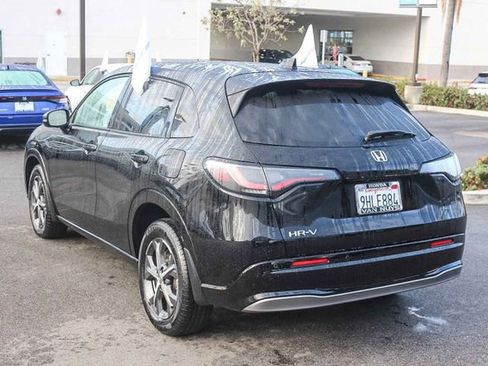 Used 2024 Honda HR-V EX-L image 7