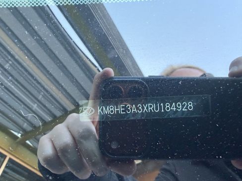 Used 2024 Hyundai Kona Limited image 43