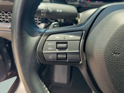 Used 2025 Honda Accord EX-L image 21