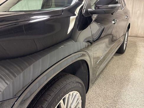 Used 2025 GMC Acadia Denali w/ LPO, Floor Liner Package AWD/4WD image 12