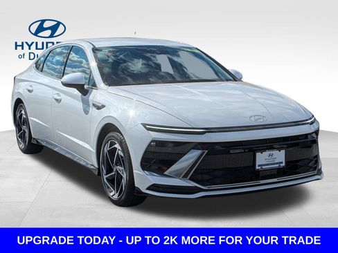 New 2026 Hyundai Sonata SEL FWD image 3
