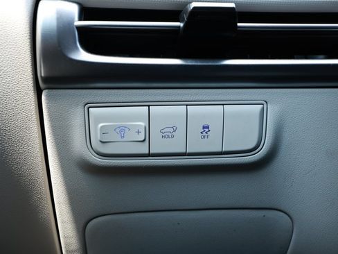 Used 2025 Hyundai Tucson SEL FWD image 14