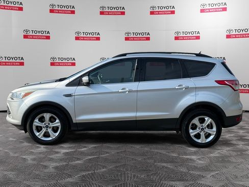 Used 2014 Ford Escape SE w/ Equipment Group 201A FWD image 8