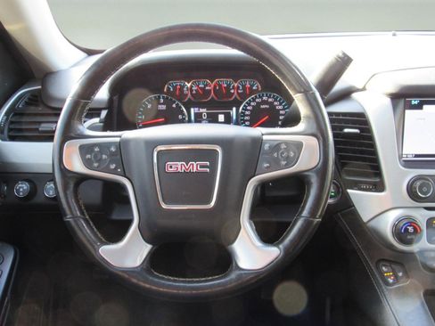 Used 2018 GMC Yukon SLT w/ Open Road Package image 18