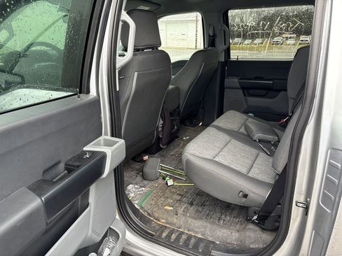 Used 2021 Ford F150 XL w/ Trailer Tow Package image 4