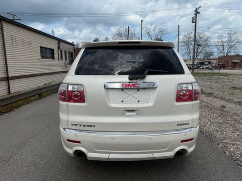 Used 2012 GMC Acadia Denali AWD/4WD image 4