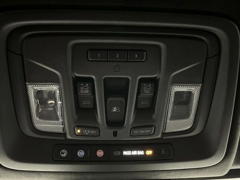 Used 2022 GMC Sierra 1500 AT4X image 30