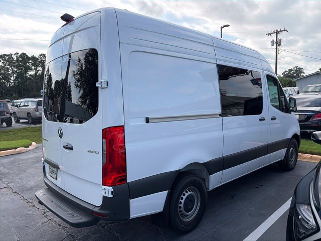 Used 2026 Mercedes-Benz Sprinter 2500 image 6