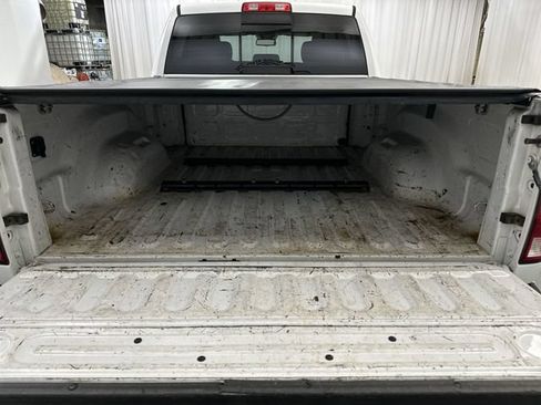 Used 2017 RAM 2500 SLT AWD/4WD image 22