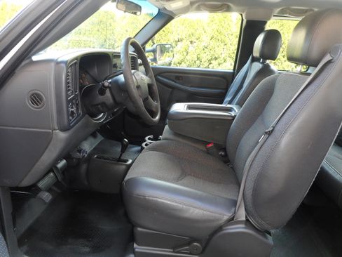 Used 2003 Chevrolet Silverado 2500 4x4 Extended Cab image 19
