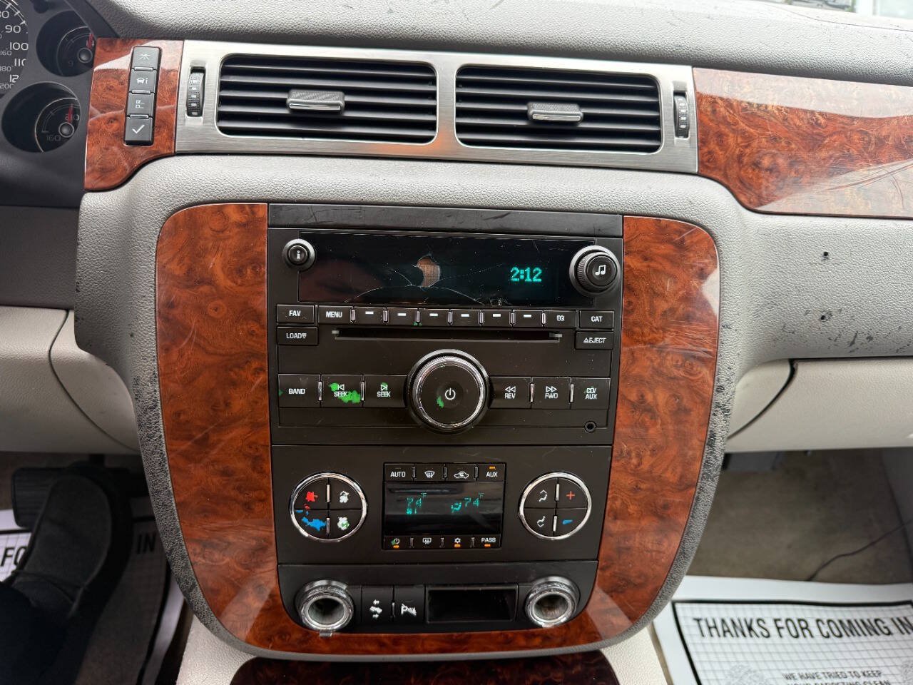 Used 2007 Chevrolet Suburban 2500 LT w/ LT Preferred Equipment Group AWD/4WD image 23