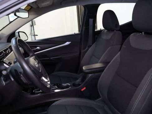 Used 2022 Chevrolet Bolt EUV LT w/ Comfort Package FWD image 13