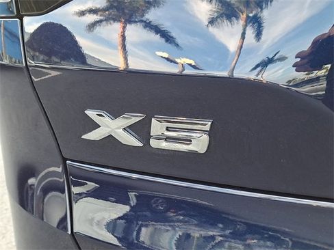 Used 2025 BMW X5 sDrive40i w/ Premium Package image 8