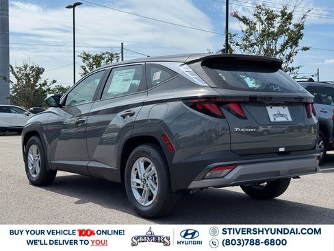 Used 2026 Hyundai Tucson SE image 11