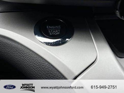 Certified 2022 Ford Explorer XLT w/ Equipment Group 202A AWD/4WD image 34