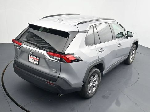 Used 2024 Toyota RAV4 XLE AWD/4WD image 30