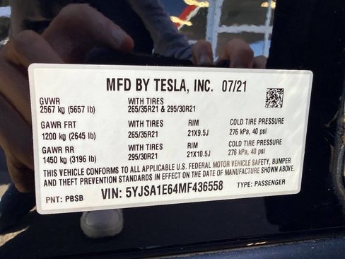 Used 2021 Tesla Model S Plaid image 39