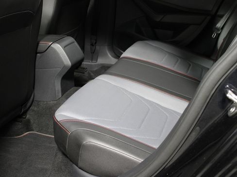 Used 2025 Volkswagen Jetta GLI Autobahn FWD image 25