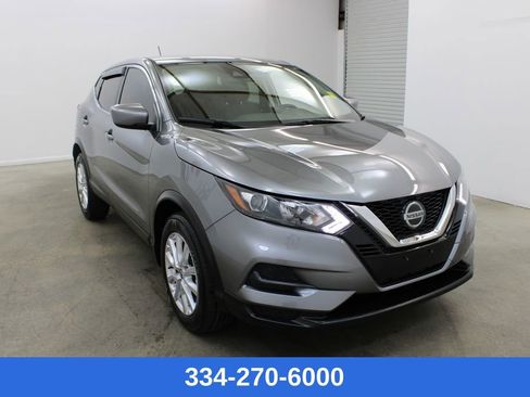 Used 2021 Nissan Rogue Sport S image 5