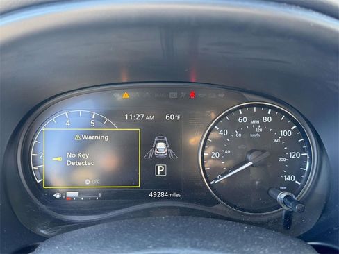 Used 2021 Nissan Kicks SV image 24