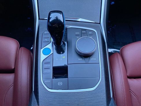 Used 2023 BMW i4 eDrive40 image 15