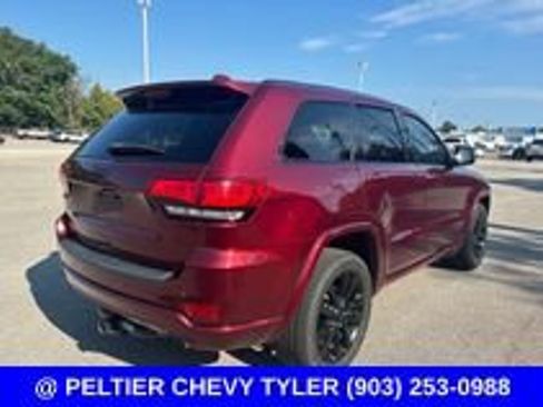 Used 2019 Jeep Grand Cherokee Altitude RWD image 9