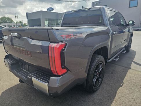 Used 2022 Toyota Tundra Limited image 6