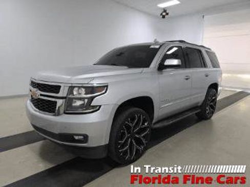 Used 2015 Chevrolet Tahoe LT w/ Luxury Package image 2