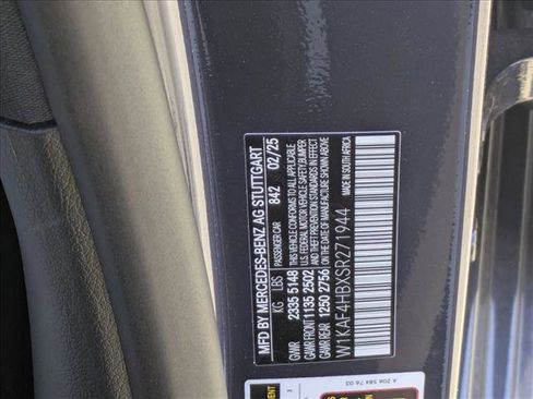 New 2025 Mercedes-Benz C 300 4MATIC Sedan image 16