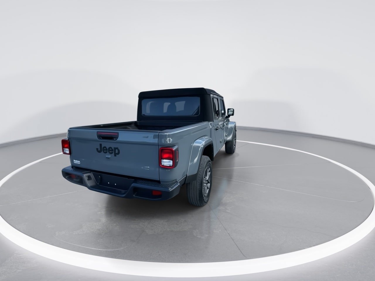 Used 2024 Jeep Gladiator Sport AWD/4WD image 18
