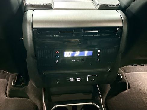 New 2026 Jeep Grand Wagoneer Limited AWD/4WD image 28