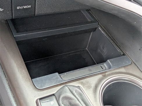 Used 2023 Toyota Camry SE image 23