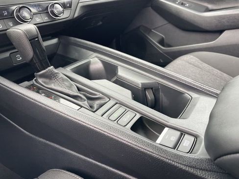 Used 2025 Honda Accord SE image 20