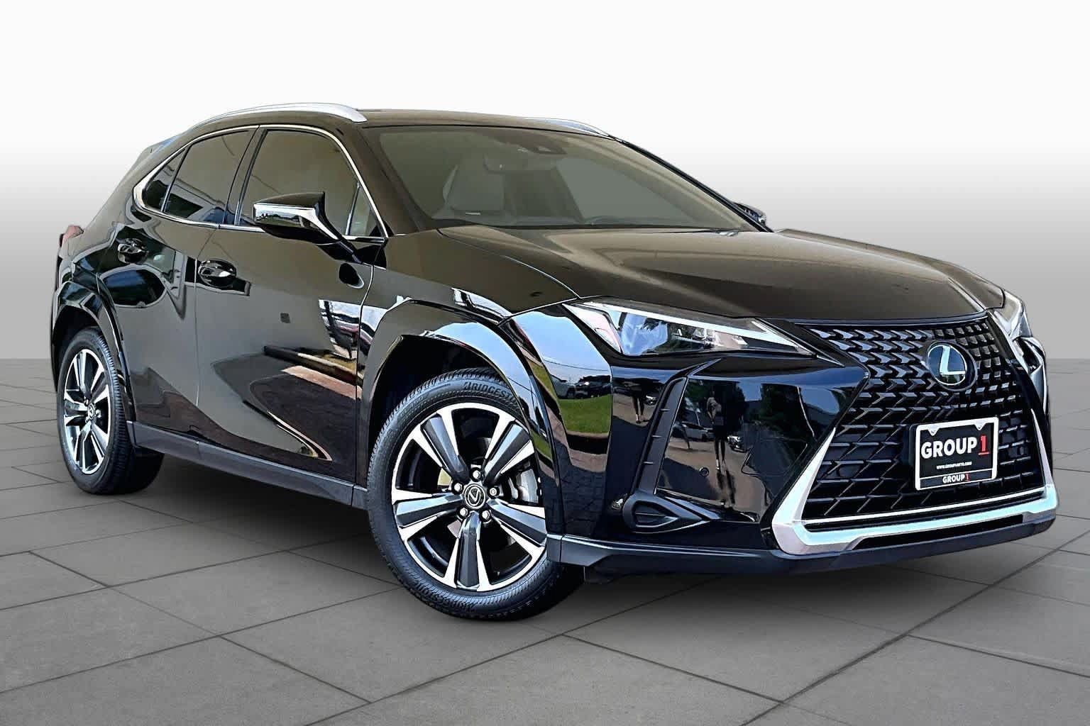 Used 2024 Lexus UX 250h FWD w/ Premium Package image 3