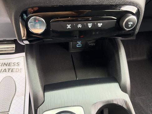 Used 2023 Ford Escape ST-Line w/ Tech Pack #1 FWD image 23