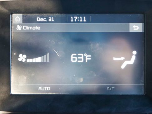 Used 2018 Kia Soul + image 33