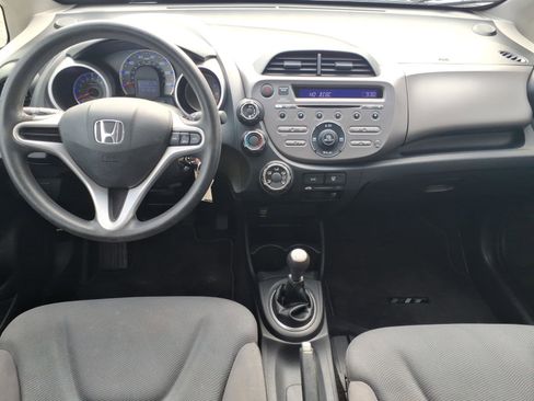 Used 2013 Honda Fit image 8