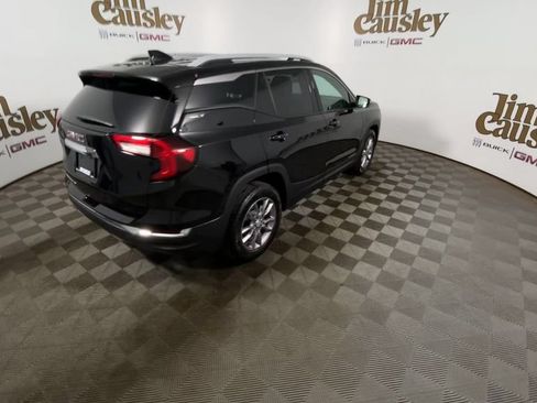 Used 2024 GMC Terrain SLT FWD image 8