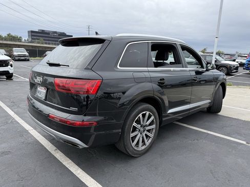 Used 2019 Audi Q7 3.0T Premium image 9
