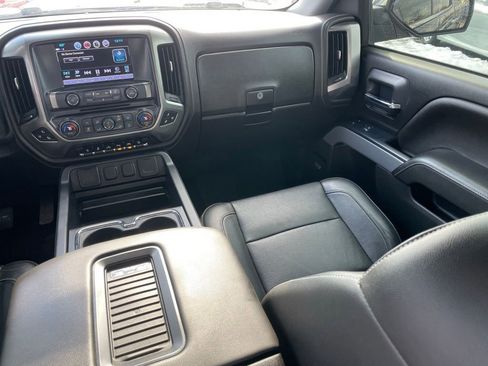 Used 2018 Chevrolet Silverado 1500 LTZ Z71 w/ Centennial Edition image 8