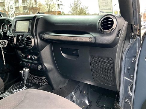 Used 2016 Jeep Wrangler Unlimited Sport w/ Quick Order Package 24S image 14