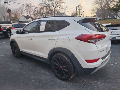 Used 2017 Hyundai Tucson Night image 25