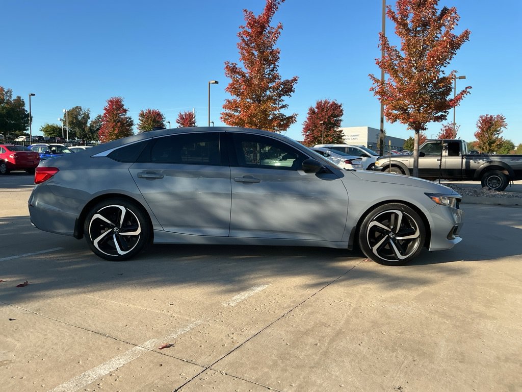 Used 2021 Honda Accord Sport image 13