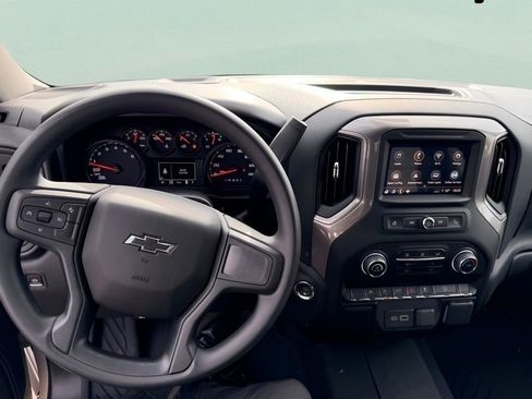 Used 2026 Chevrolet Silverado 1500 Custom Trail Boss w/ LPO, Dark Essentials Package image 17